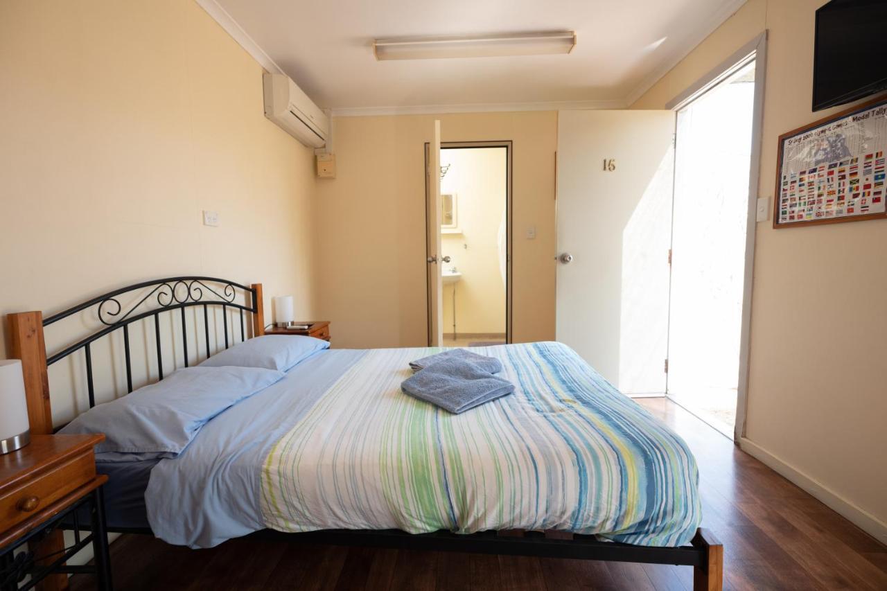 Rockhampton Backpackers Hostel Buitenkant foto